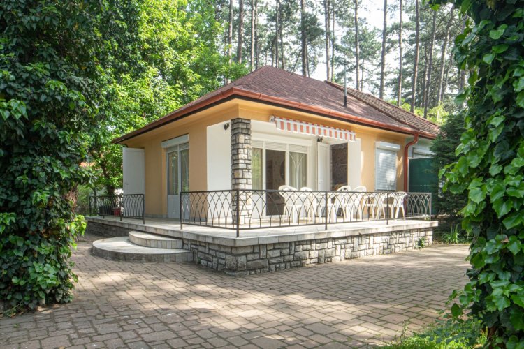 Ady 65 Apartment Siófok