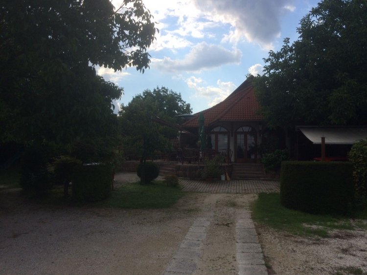 Naturkert Apartman Balatonalmádi