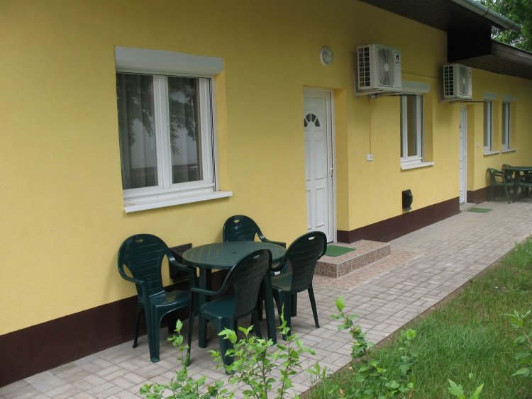 NAPFÉNY Apartmanok Balatonföldvár