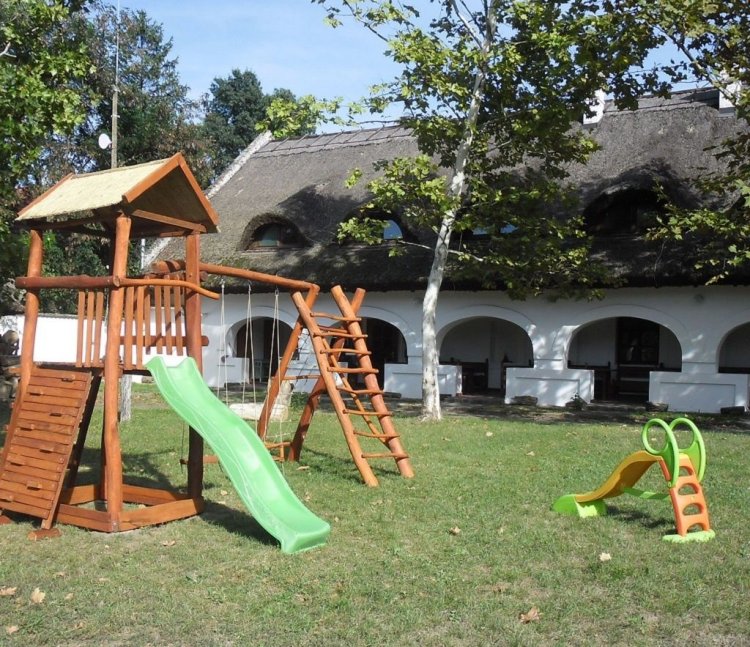 Aranyménes Panzió és Szabadidő Park Szarvas