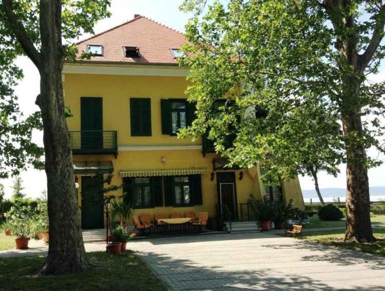 Magistern Panzió Balatonföldvár