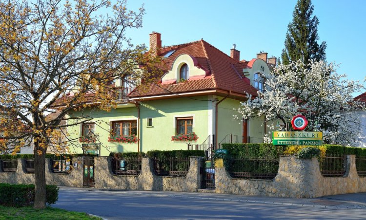 Vadászkürt Panzió és Étterem Sopron