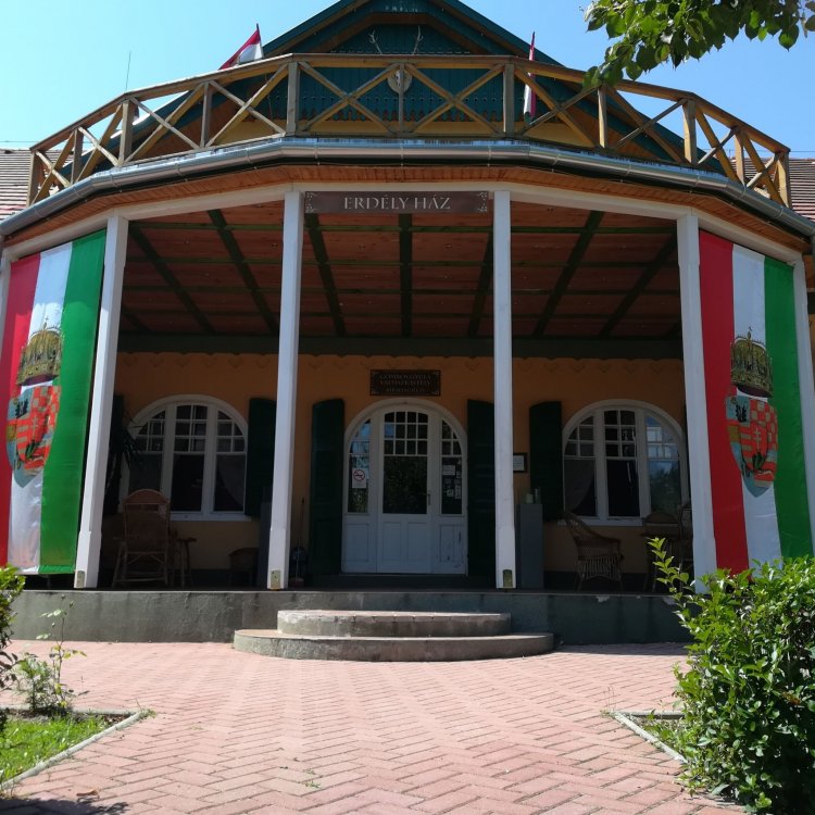 Királyszállás Nagy-Magyarország Park Panzió és Szabadidőközpont Isztimér-Várpalota