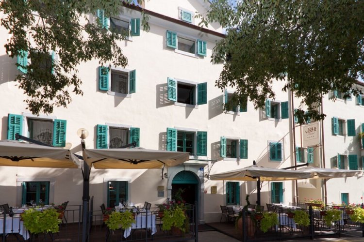 Vela Vrata Hotel Buzet Horvátország