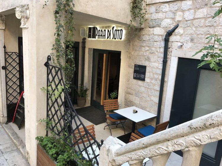 Hotel Slavija Split Horvátország