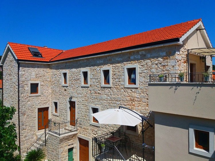 Apartmani Neno Jelsa Horvátország