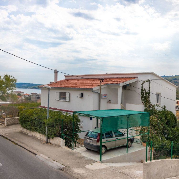 Apartments Nađa Slatine Horvátország