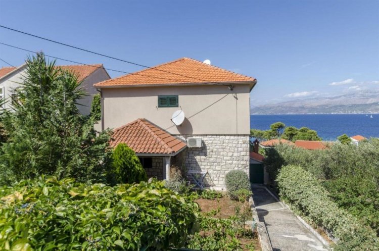 Apartmani Ita 1 Postira Horvátország