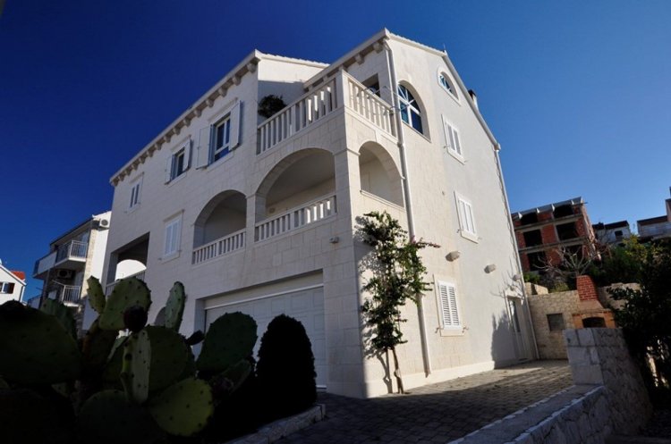 Apartman Pava Postira Horvátország