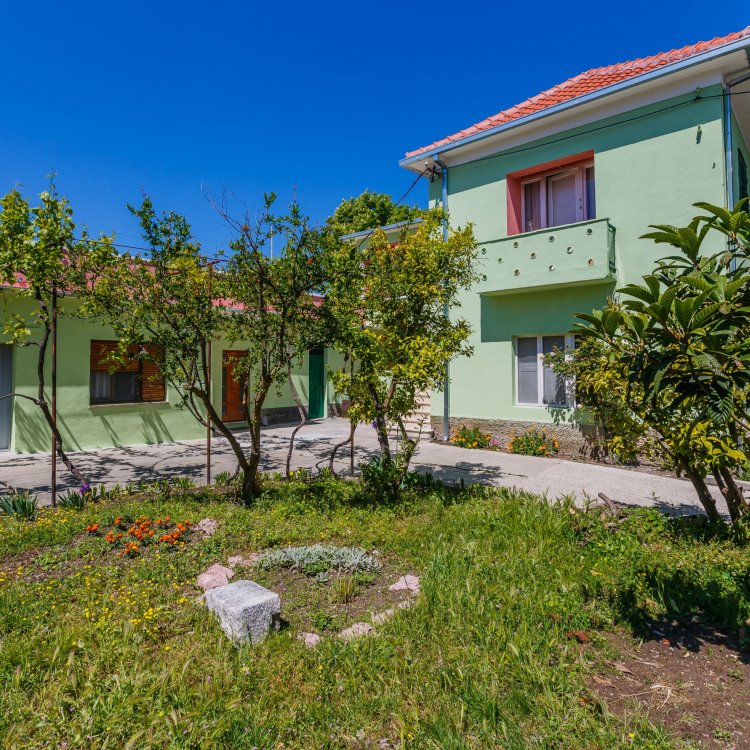 Apartments Jelen Kastel Stari Horvátország