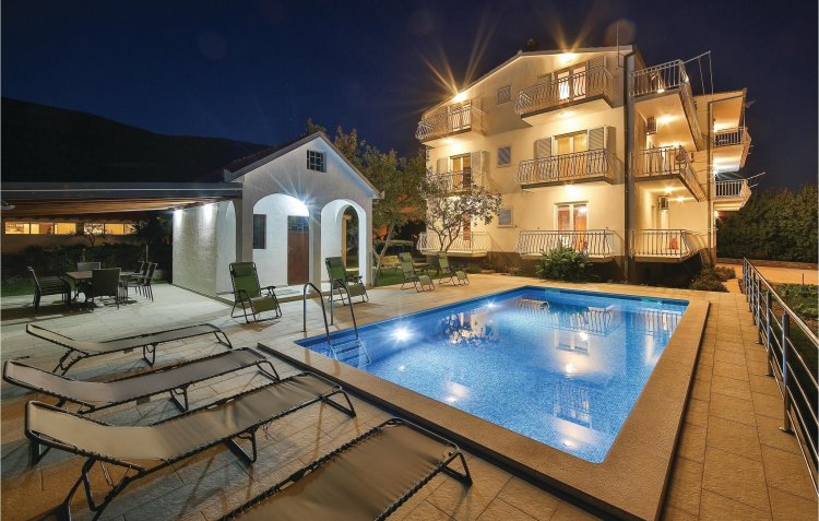 Apartman Kaštel Lukšić - CDF631 Horvátország