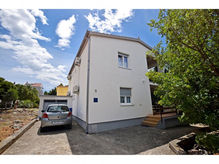 Apartments Zaterini-on quiet location Starigrad Paklenica Horvátország