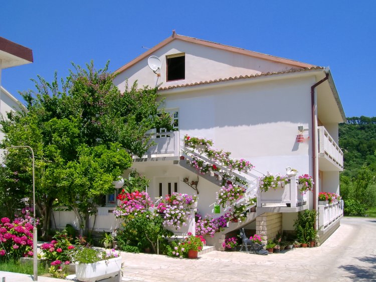 Apartments Rezika Palit Horvátország
