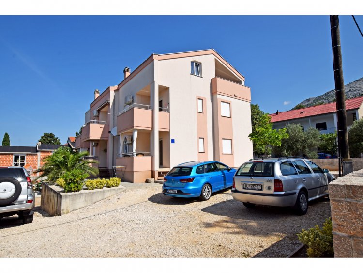 Apartments BRANKA-modernly equipped and close to the beach Starigrad Paklenica Horvátország