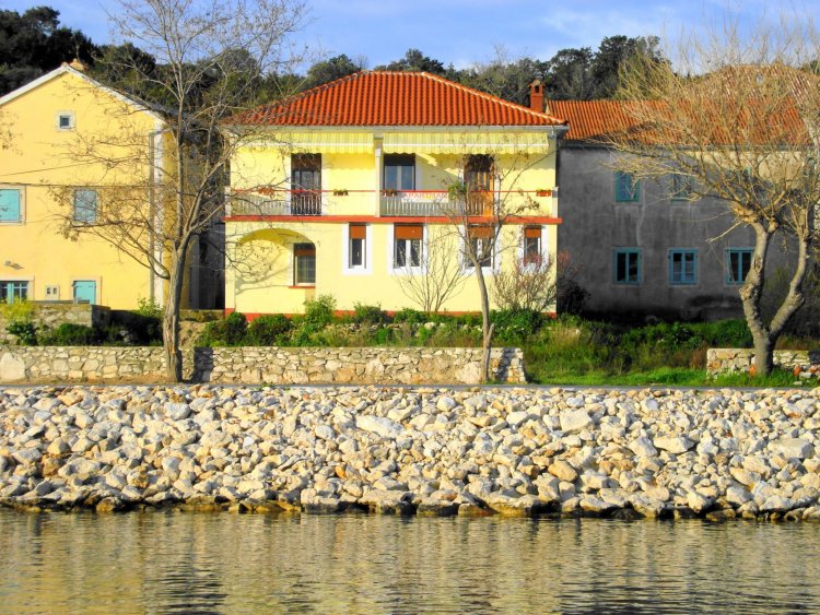 Apartmani Zvone Veli Rat Horvátország